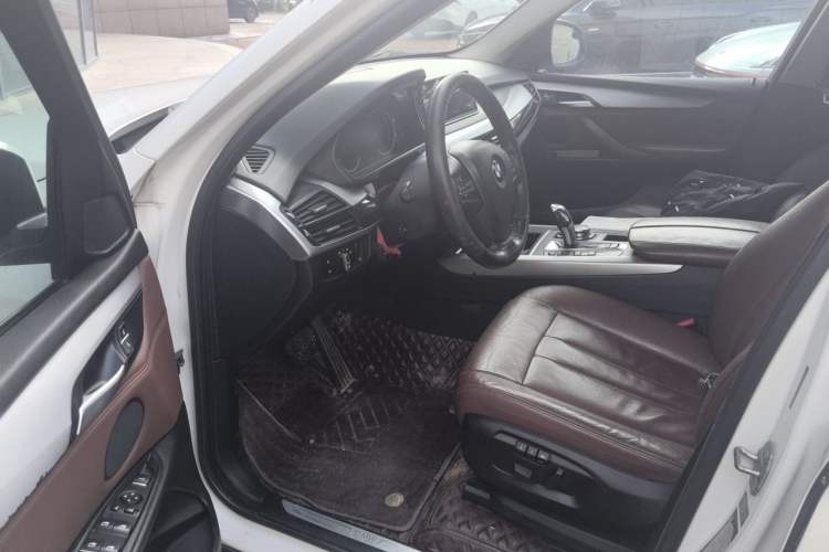 Used BMW X5  Driver Seat