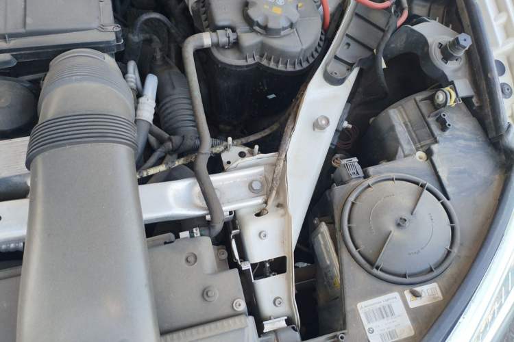 Used BMW X5  Engine Bay Left