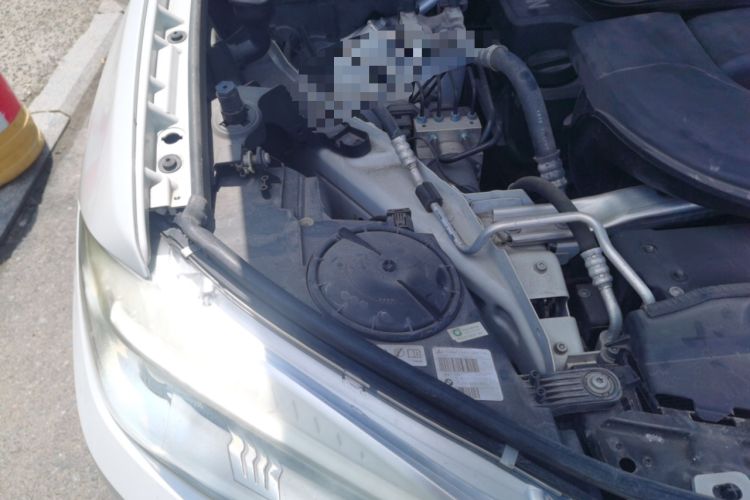Used BMW X5 2015 xDrive28i Engine Bay Right