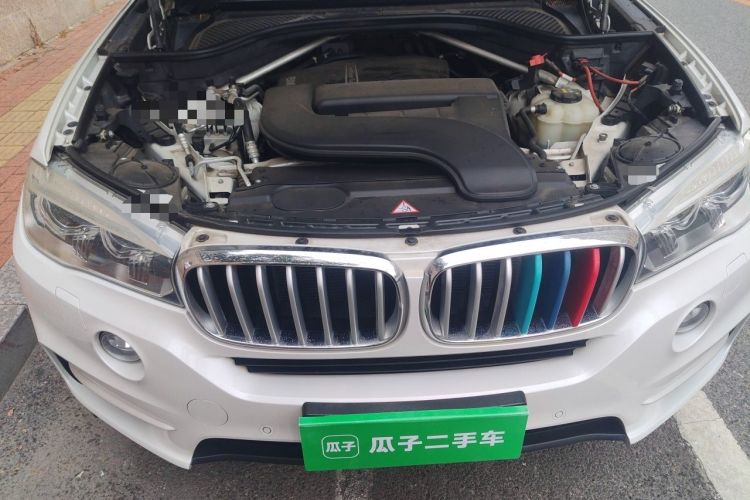 Used BMW X5 2015 xDrive28i Engine Bay
