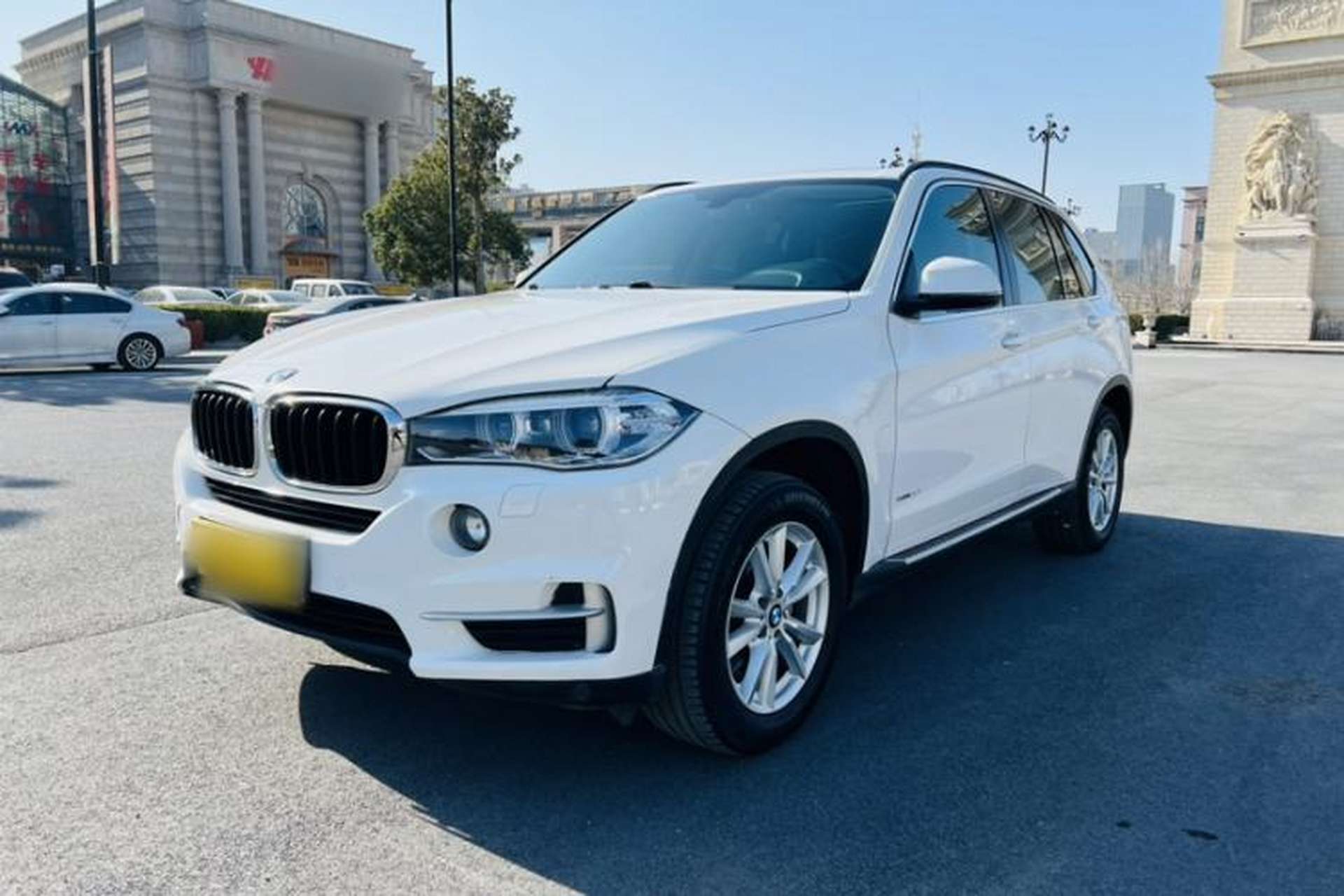 Used BMW X5 2015 xDrive28i Exterior 1