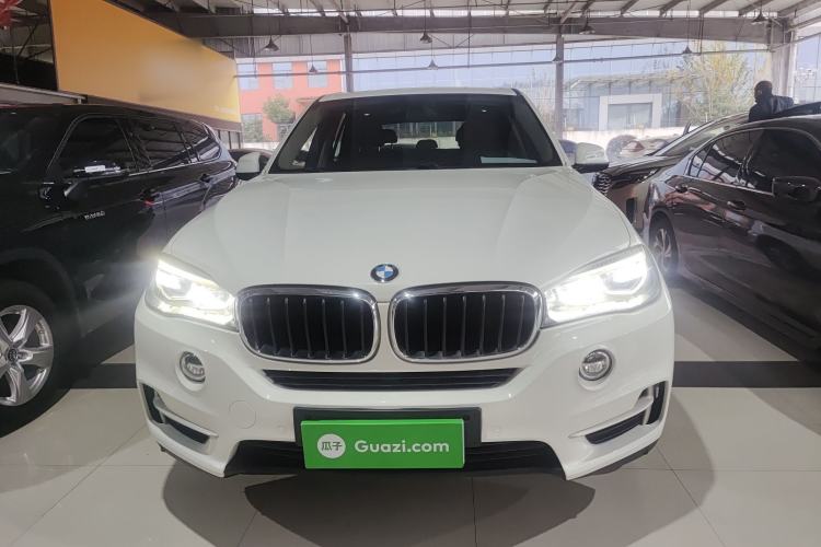Used BMW X5 2015 xDrive35i Middle East version Exterior 1