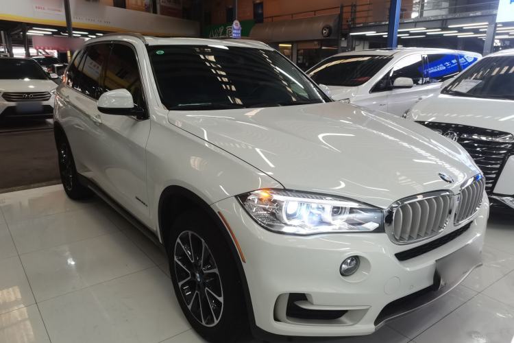 Used BMW X5 2015 xDrive35i U.S. specification Exterior 2