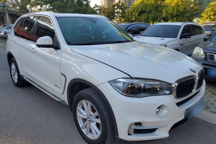 Used BMW X5 2015 xDrive35i U.S. specification Exterior 2
