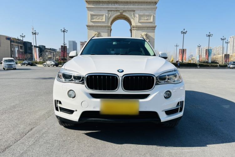 Used BMW X5 2015 xDrive28i Exterior 2