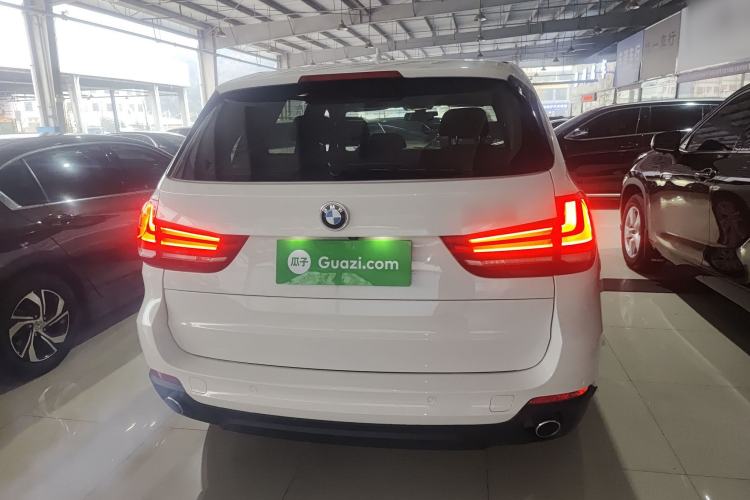 Used BMW X5 2015 xDrive35i Middle East version Exterior 4
