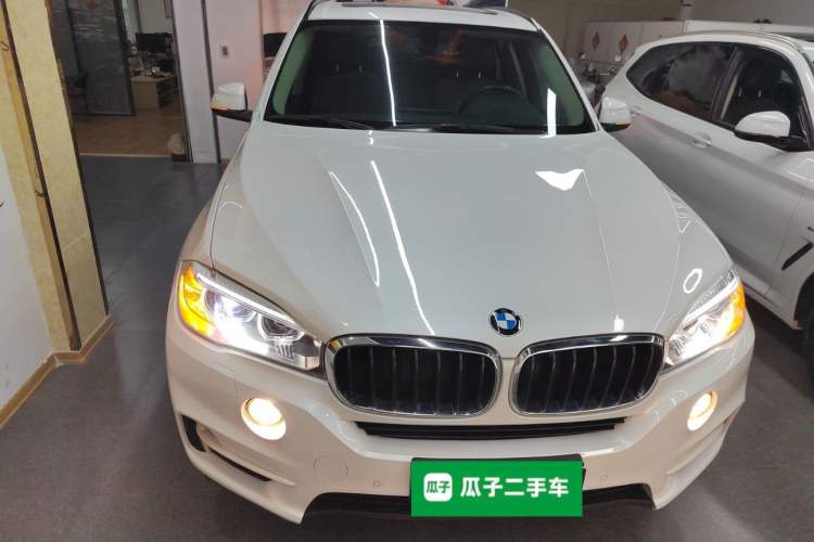 Used BMW X5 2015 xDrive28i Front