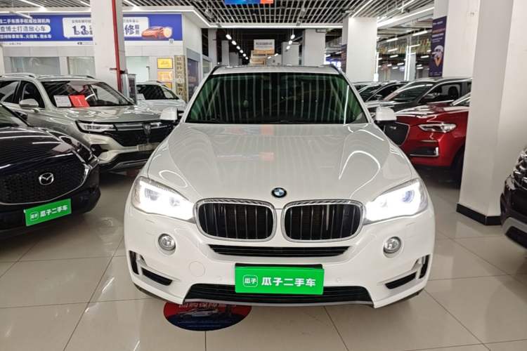 Used BMW X5 2015 xDrive28i Front