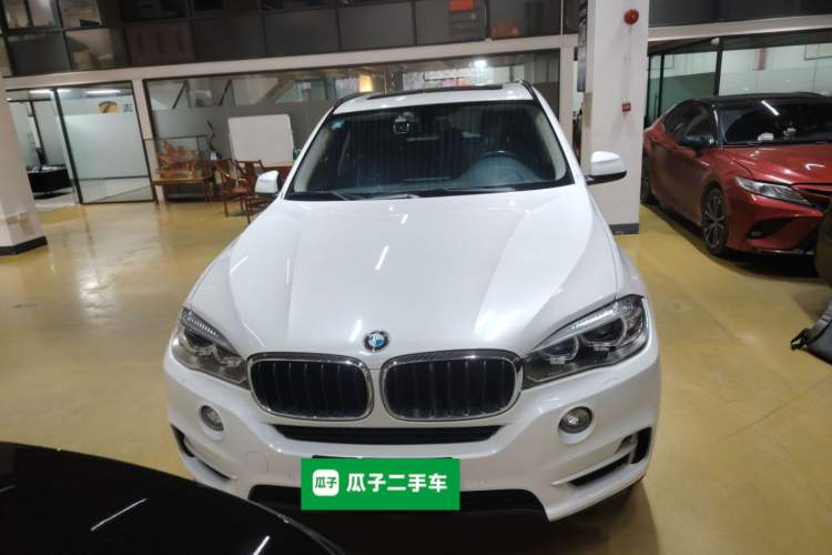 Used BMW X5 2015 xDrive28i Front