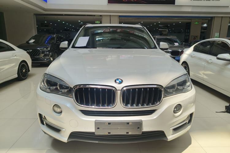 Used BMW X5 2015 xDrive28i Front