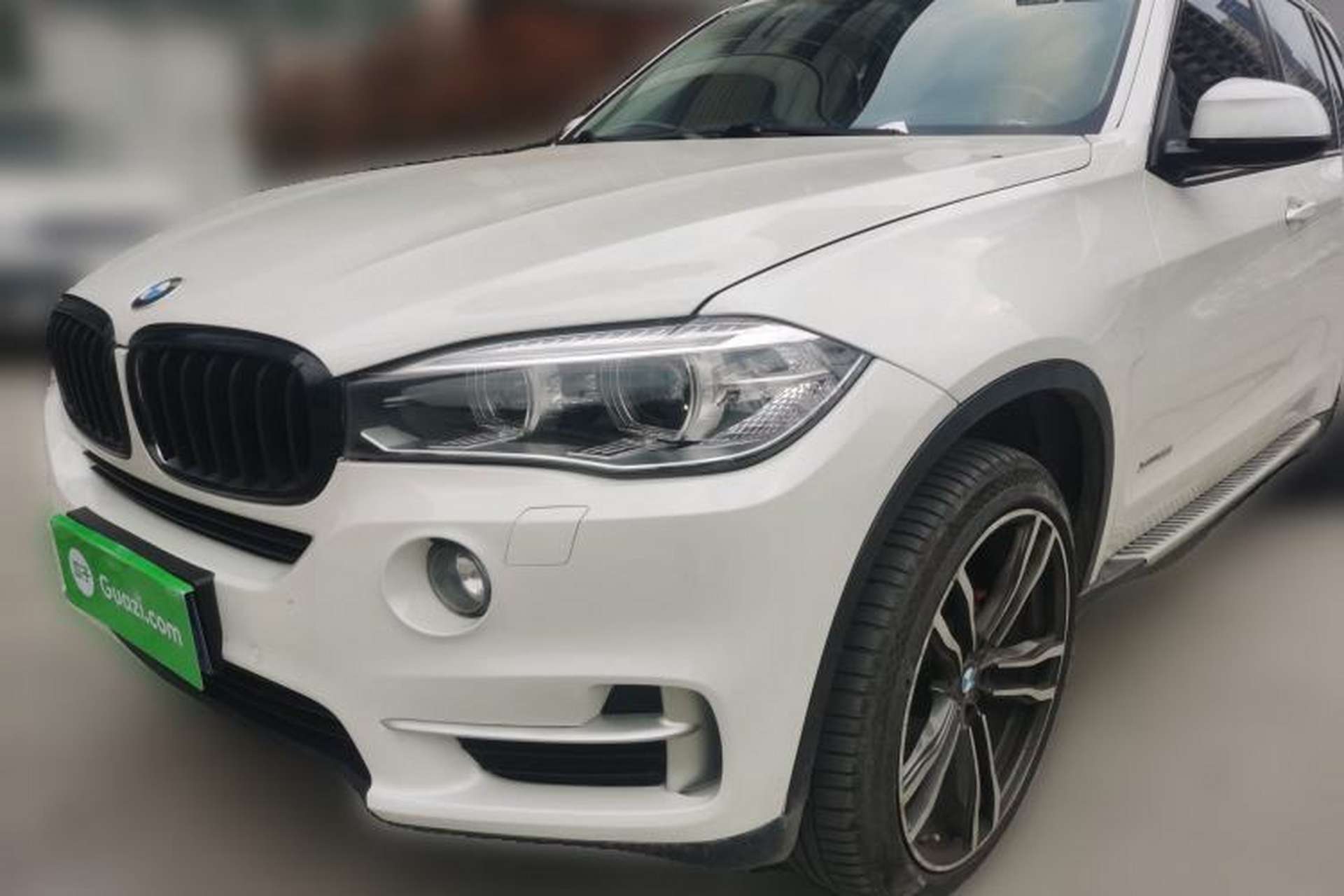 Used BMW X5 2015 xDrive28i Front Left 45 Deg