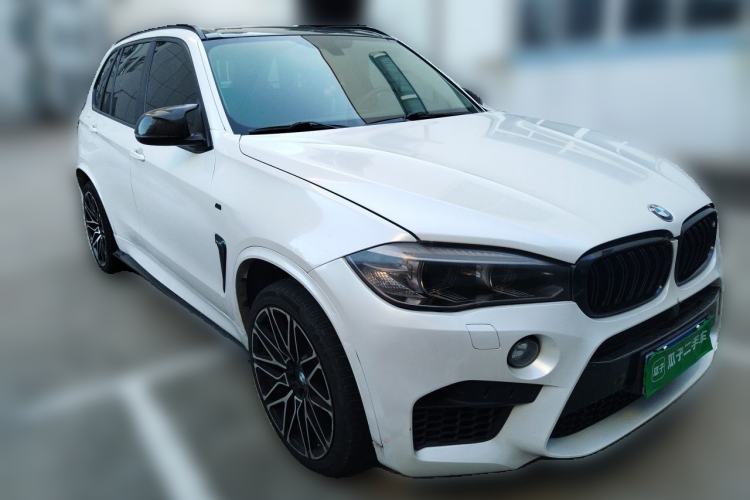 Used BMW X5 2015 xDrive28i Front Right 45 Deg