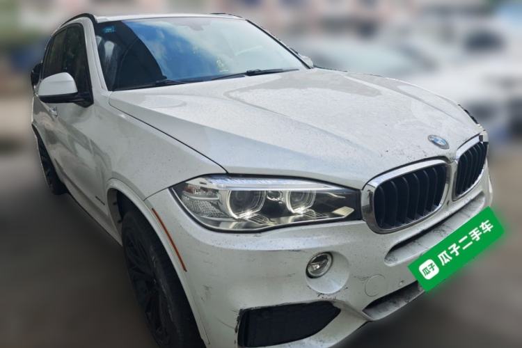 Used BMW X5 2015 xDrive35i U.S. specification Front Right 45 Deg