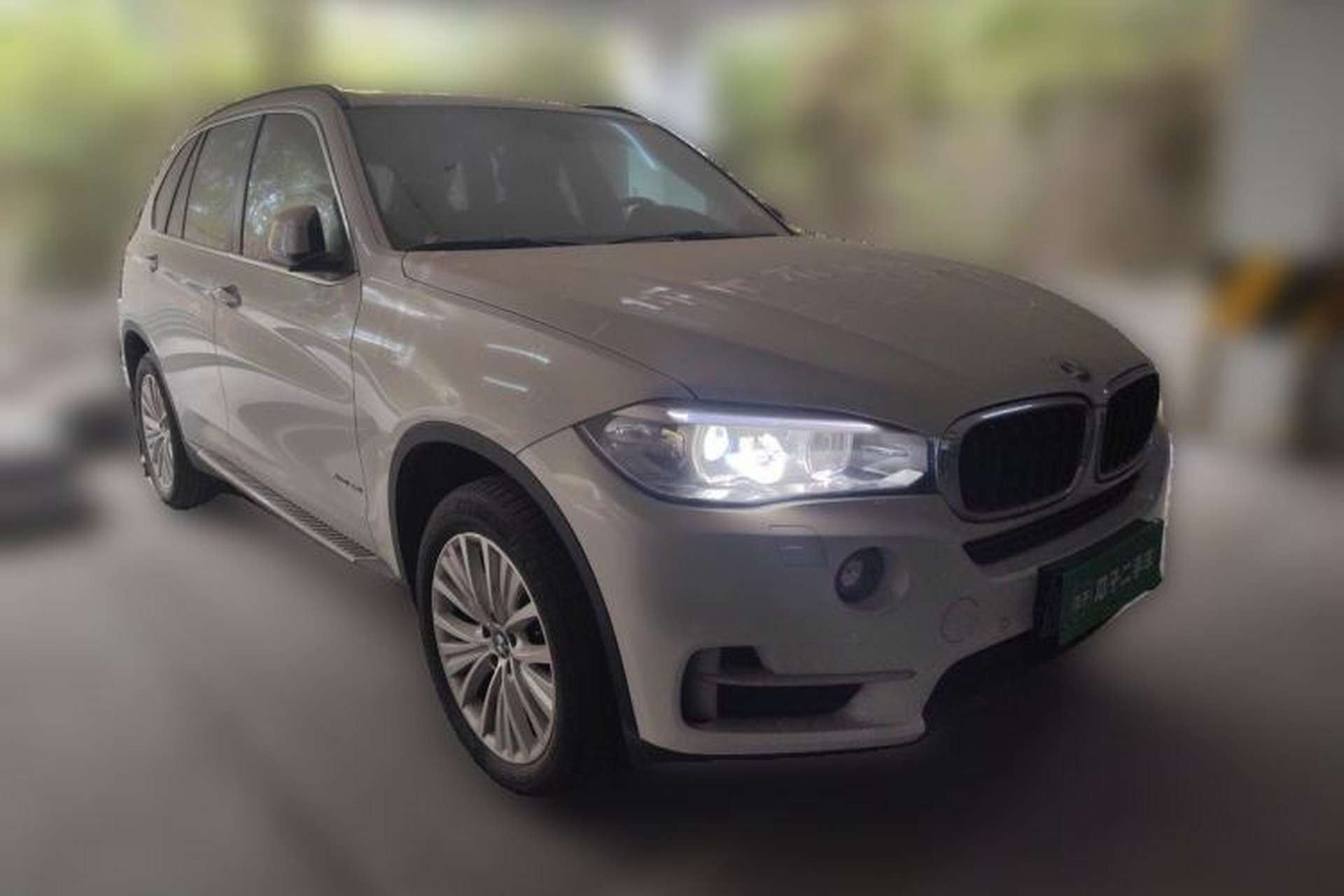 Used BMW X5 2015 xDrive28i Front Right 45 Deg