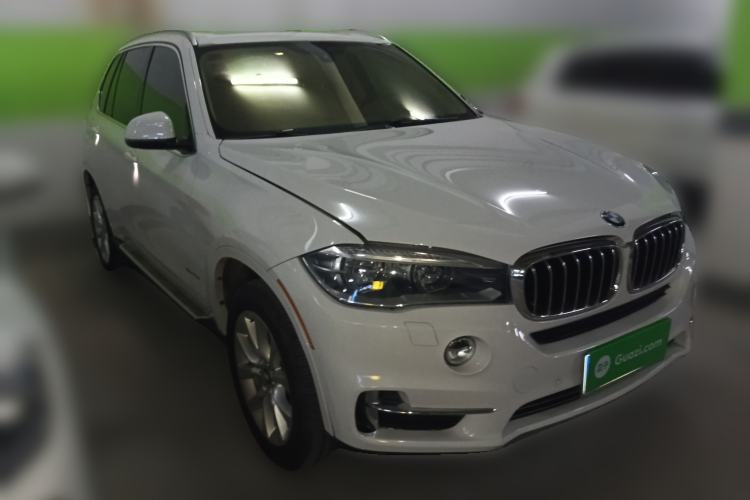 Used BMW X5 2015 xDrive35i China Limited Edition Front Right 45 Deg