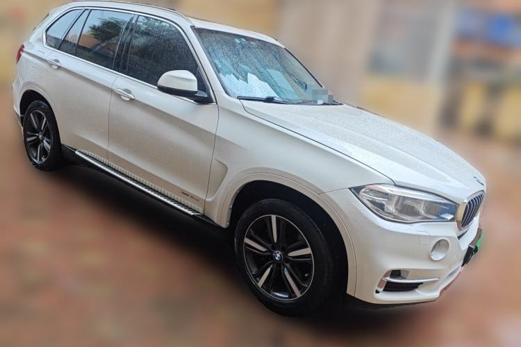 Used BMW X5 2015 xDrive35i China Limited Edition Front Right 45 Deg