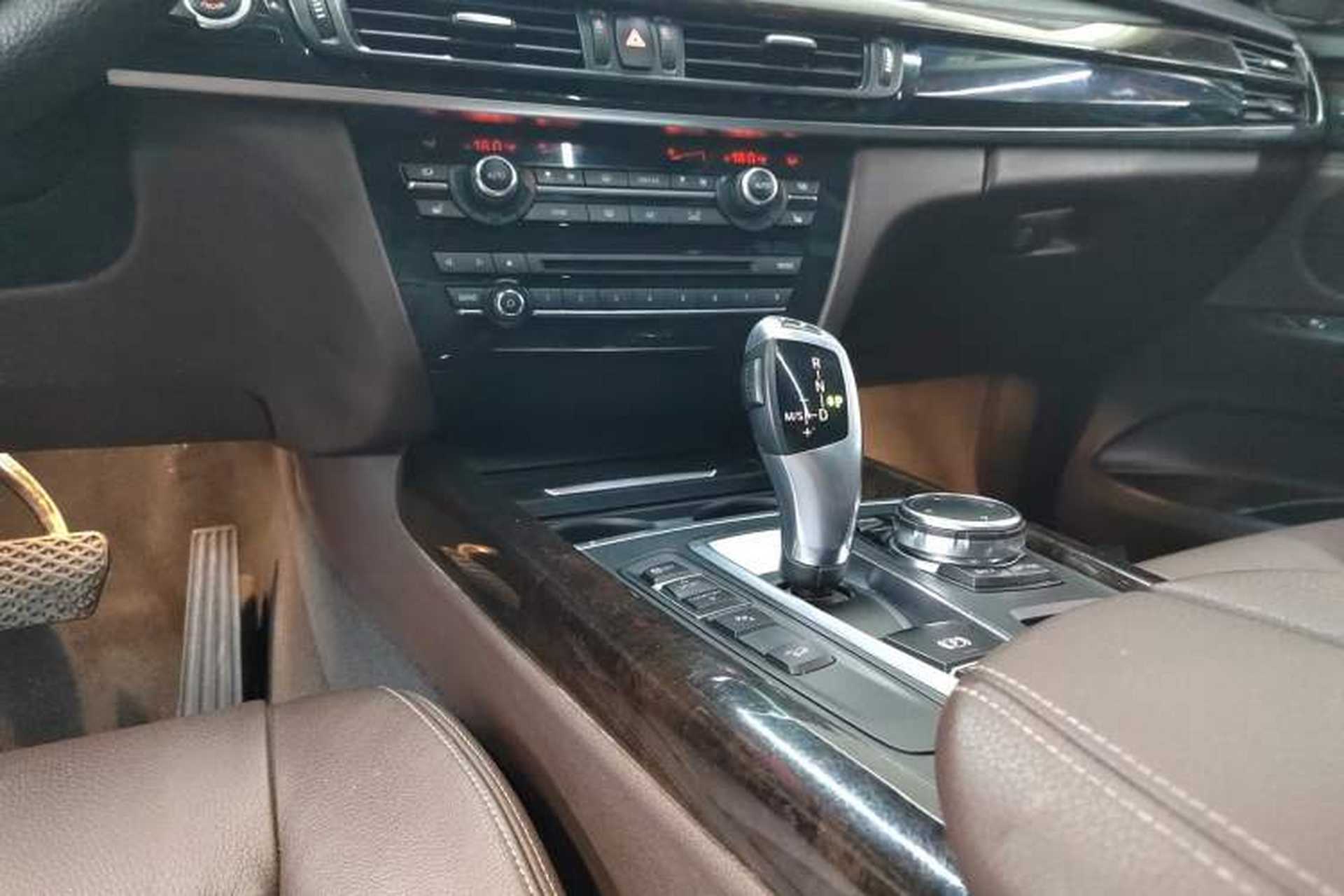 Used BMW X5 2015 xDrive28i Gear Lever