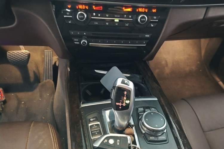 Used BMW X5 2015 xDrive28i Gear Lever