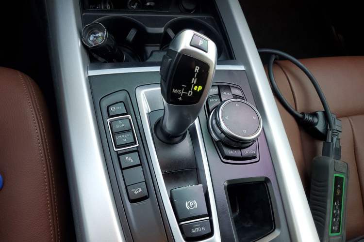 Used BMW X5 2015 xDrive35i U.S. specification Gear Lever