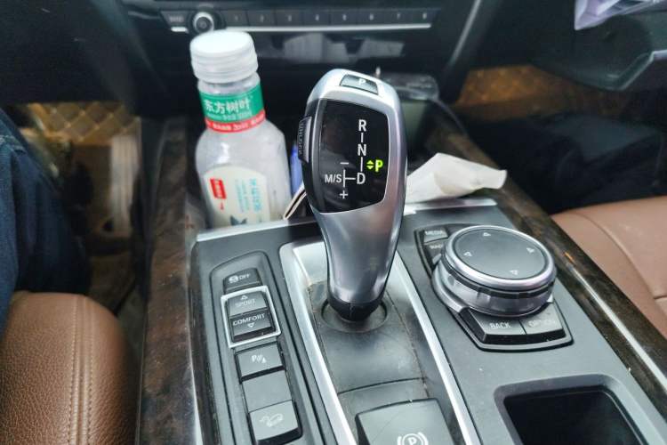 Used BMW X5 2015 xDrive28i Gear Lever