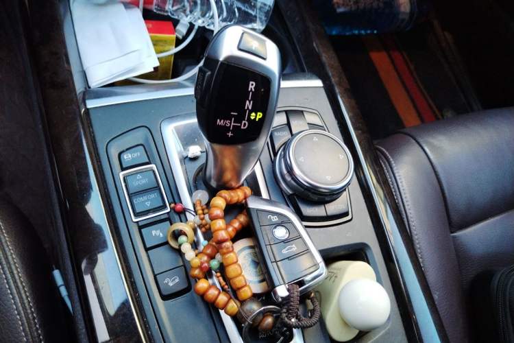 Used BMW X5 2015 xDrive28i Gear Lever
