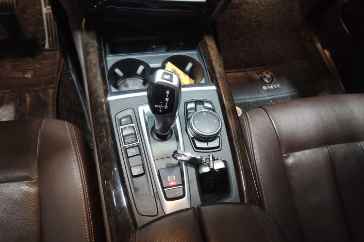 Used BMW X5 2015 xDrive28i Gear Lever