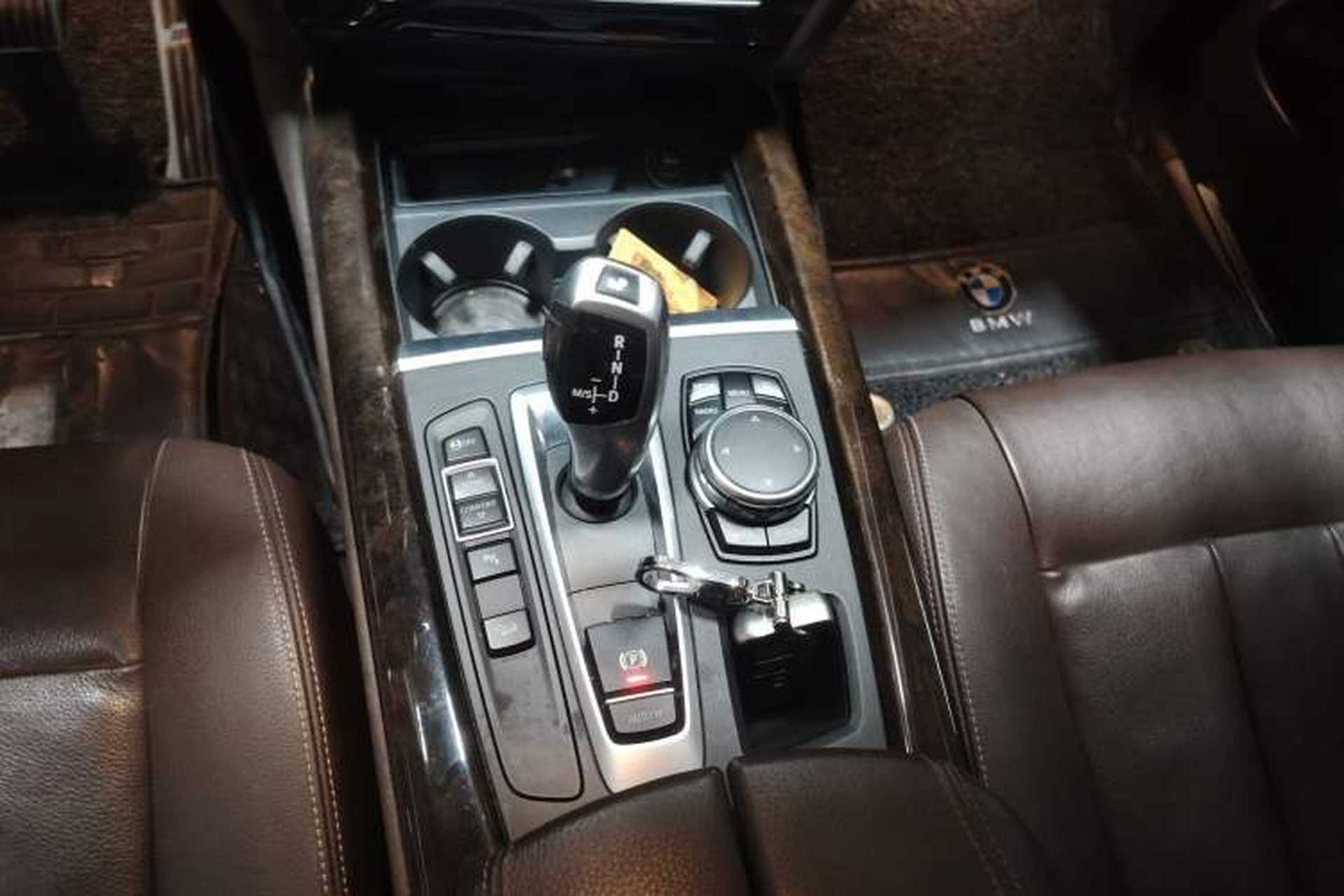 Used BMW X5 2015 xDrive28i Gear Lever