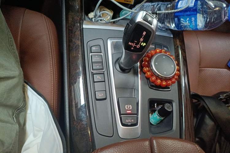 Used BMW X5 2015 xDrive28i Gear Lever