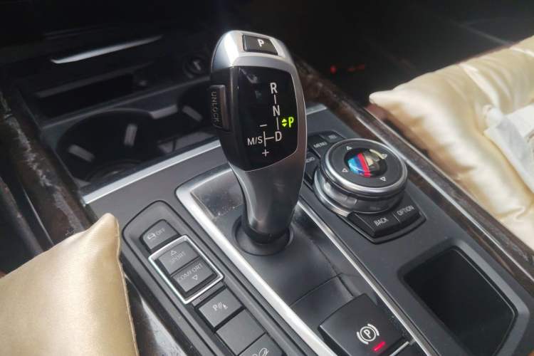 Used BMW X5 2015 xDrive28i Gear Lever