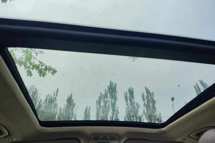 Used BMW X5 2015 xDrive28i Headliner