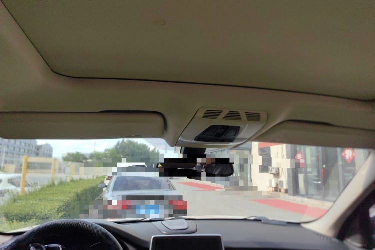 Used BMW X5  Headliner