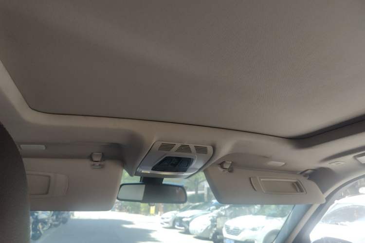 Used BMW X5 2015 xDrive28i Headliner