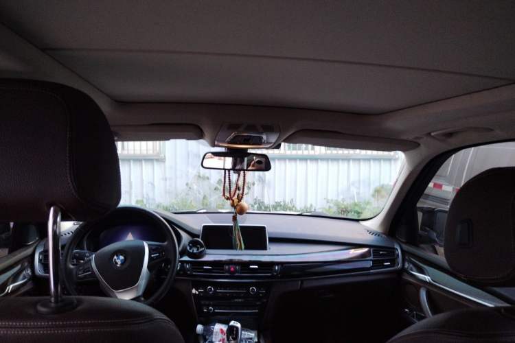 Used BMW X5 2015 xDrive28i Headliner