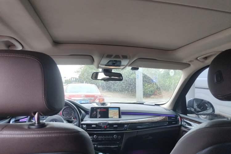 Used BMW X5 2015 xDrive28i Headliner