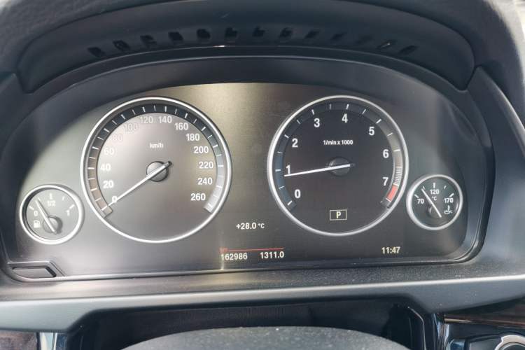 Used BMW X5 2015 xDrive28i Instrument Cluster