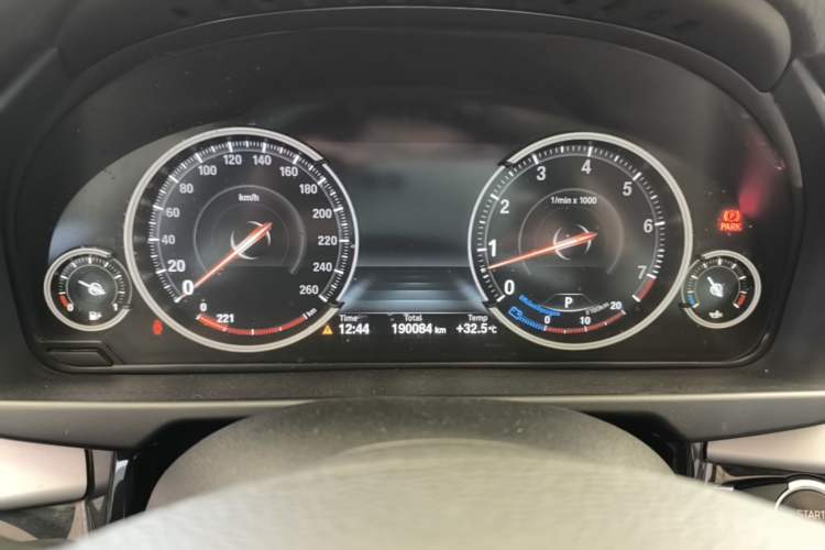 Used BMW X5 2015 xDrive35i U.S. specification Instrument Cluster