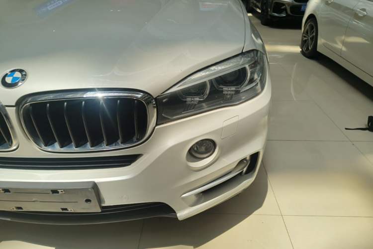 Used BMW X5 2015 xDrive28i Left Front Headlight