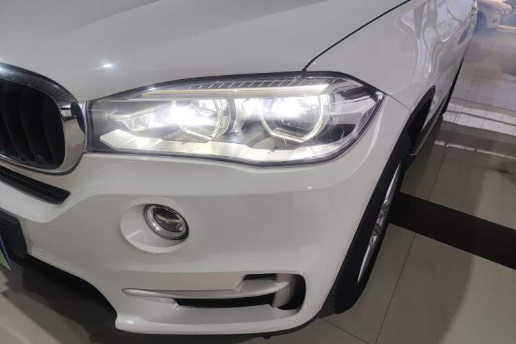 Used BMW X5 2015 xDrive35i Middle East version Left Front Headlight