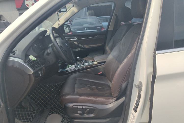 Used BMW X5 2015 xDrive28i Left Front Seat