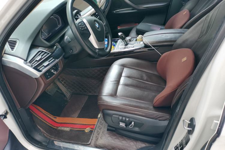 Used BMW X5 2015 xDrive28i Left Front Seat
