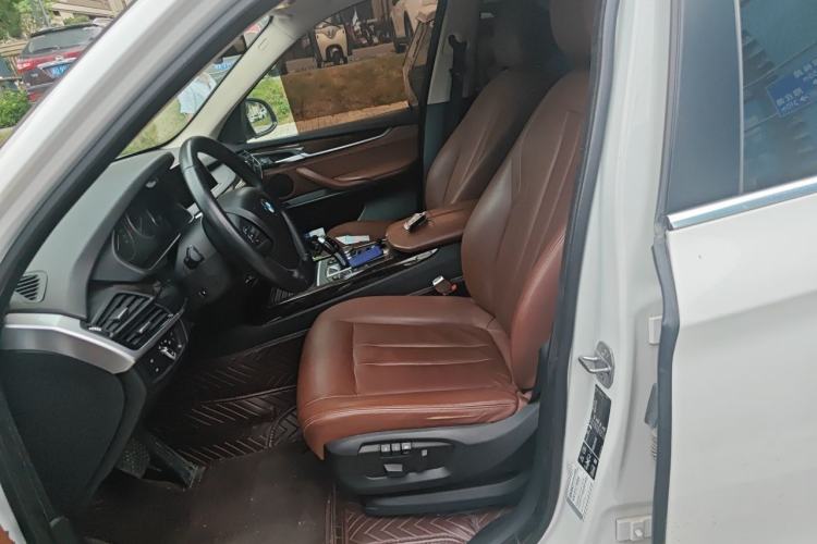Used BMW X5 2015 xDrive28i Left Front Seat
