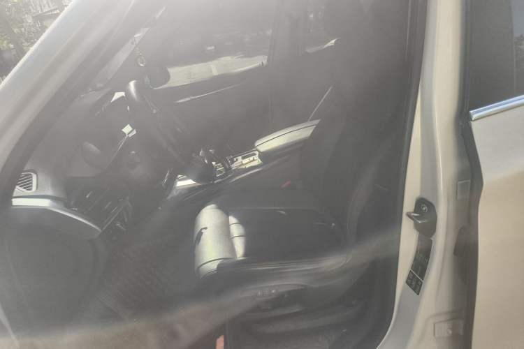 Used BMW X5 2015 xDrive28i Left Front Seat