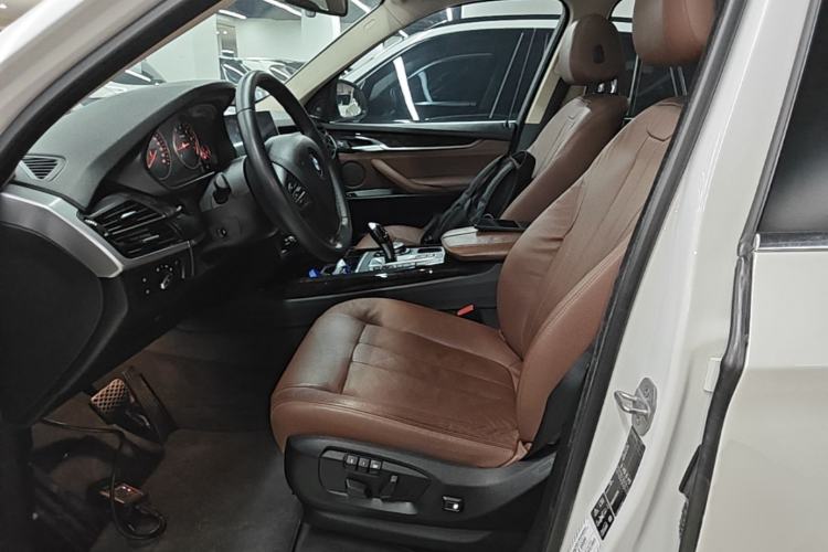Used BMW X5 2015 xDrive28i Left Front Seat