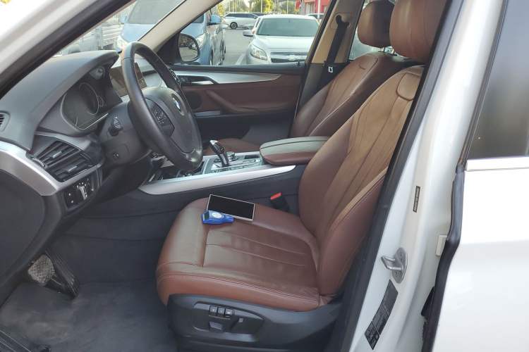 Used BMW X5 2015 xDrive35i U.S. specification Left Front Seat