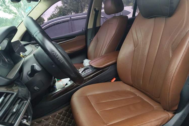 Used BMW X5 2015 xDrive28i Left Front Seat