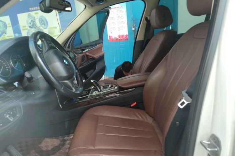 Used BMW X5 2015 xDrive28i Left Front Seat