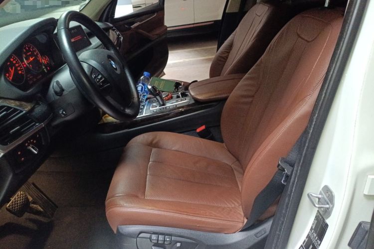 Used BMW X5 2015 xDrive28i Left Front Seat