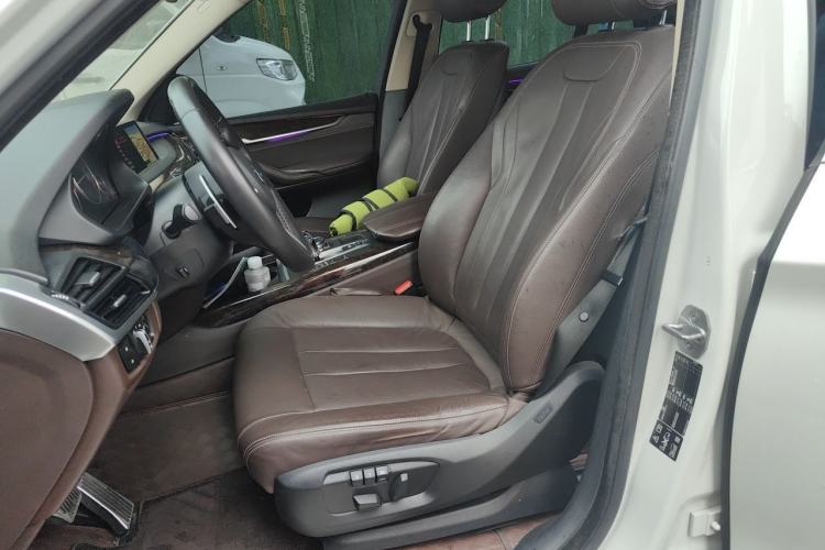 Used BMW X5 2015 xDrive28i Left Front Seat