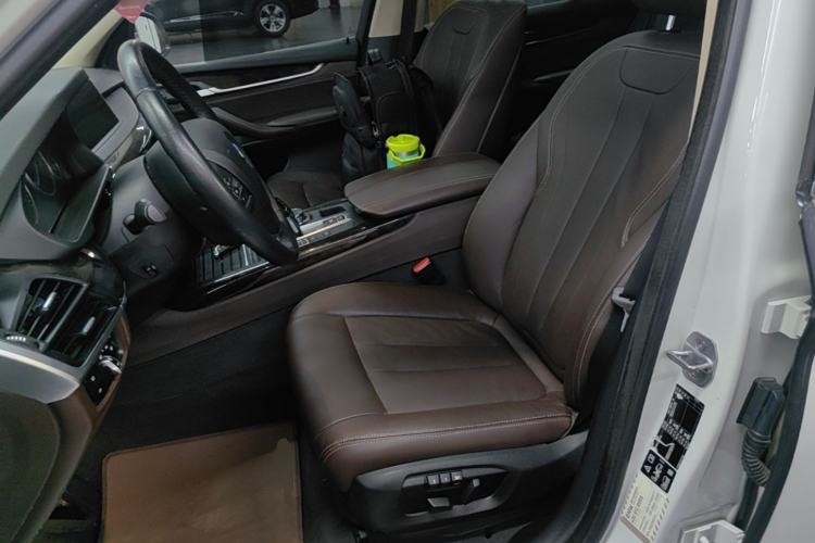 Used BMW X5 2015 xDrive28i Left Front Seat