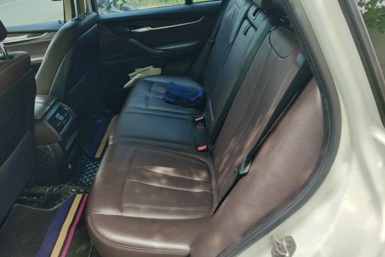 Used BMW X5 2015 xDrive28i Left Rear Seat
